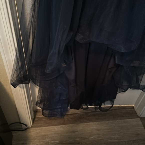 Beautiful Navy Blue Hi-Low tank style formal Evening Dress - Picture 8 of 9